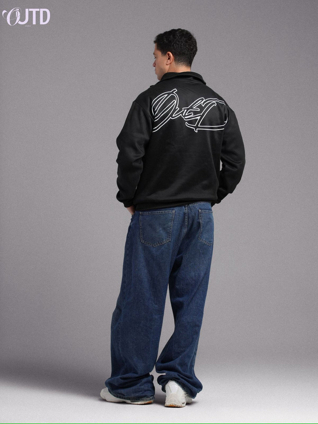 OUTD Essential Quarter-Zip