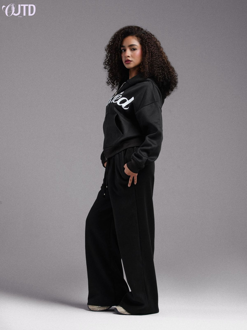 OUTD Everyday Zip-Up Set